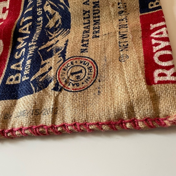 Burlap Tote - Picture 5 of 9